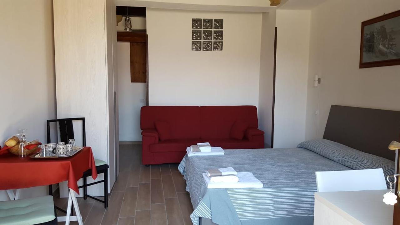 Casa Vacanze Mm Rooms Шилла Екстер'єр фото