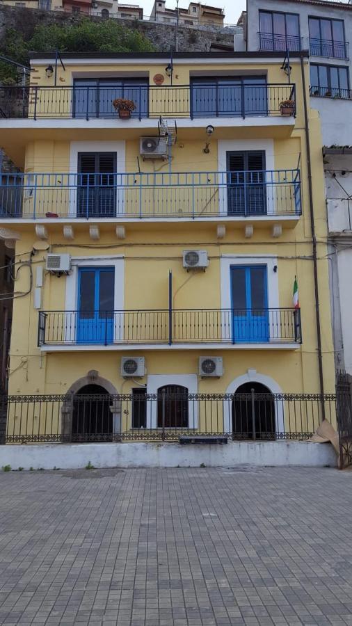 Casa Vacanze Mm Rooms Шилла Екстер'єр фото